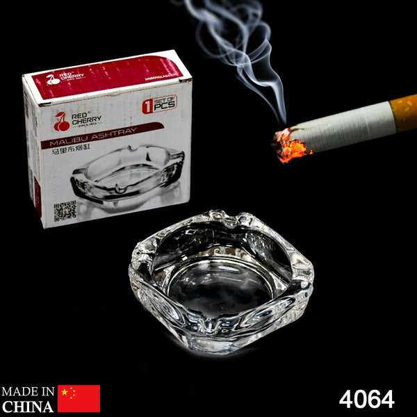 Round glass ashtray for office use