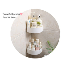 Plastic shower caddy for corner storage